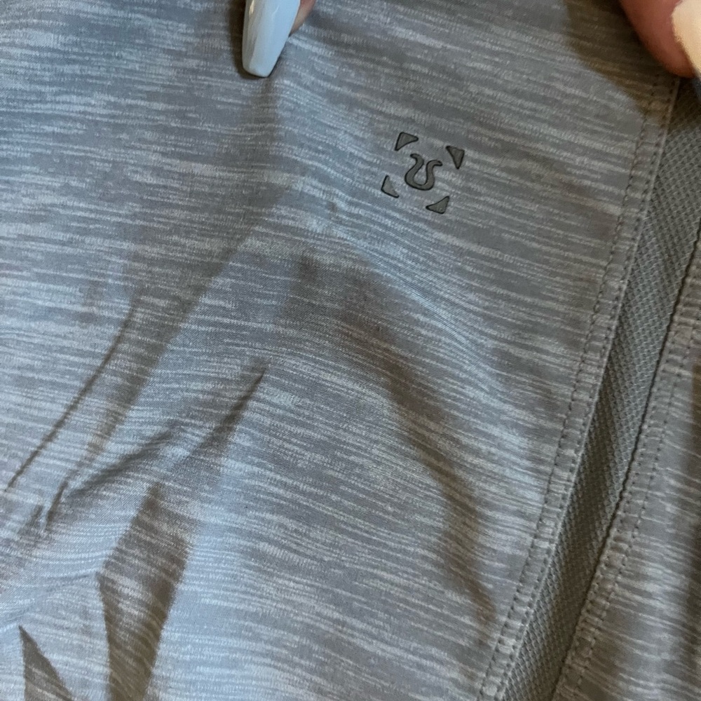 Lululemon Pace Breaker, liner less, 9 in.